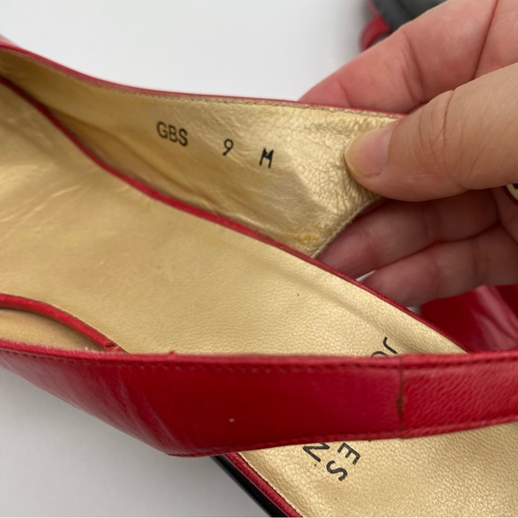 Charles Jourdan Red Leather Pumps With Back Heel - Picture 11 of 12